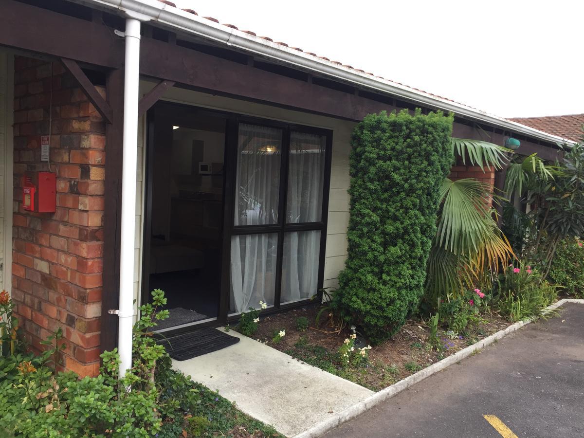Gibson Court Motel Rotorua Exteriör bild